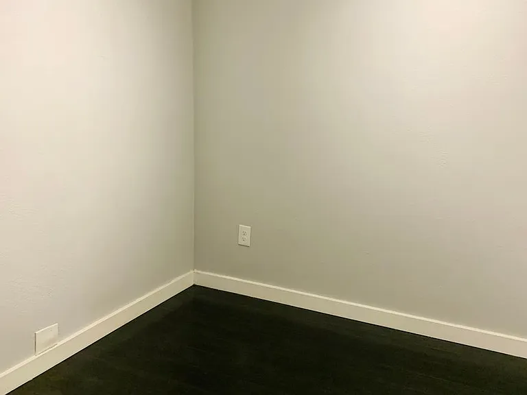 1260 York St #210 — Photo 11