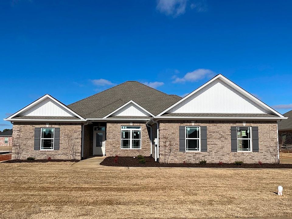 1st image of 26397 Woodfield Dr