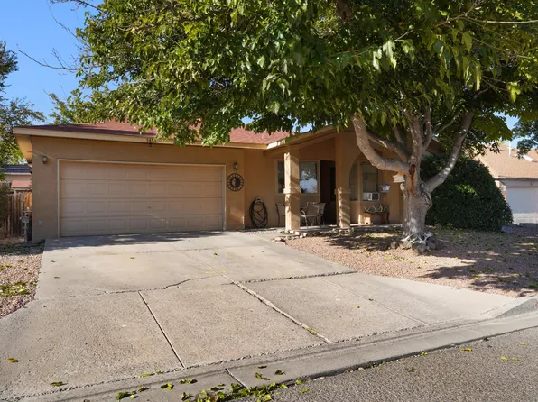 1413 Alder Dr NE, Rio Rancho, NM 87144