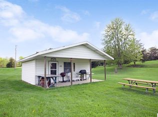 15910 Silver Lake Ln, Addison, MI 49220