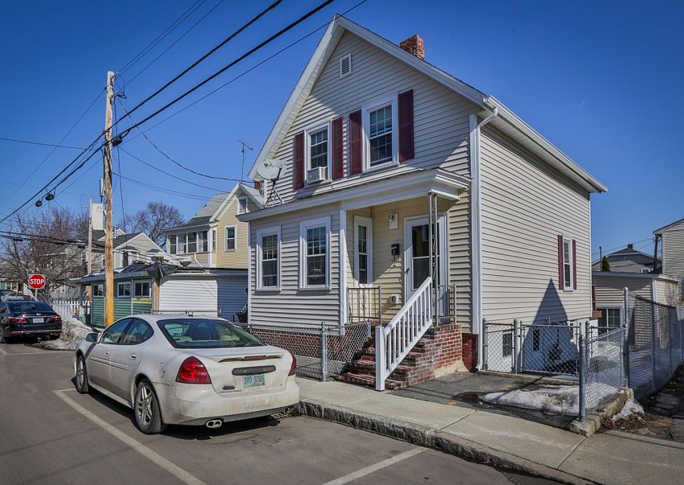 1st image of 101 Tolles St