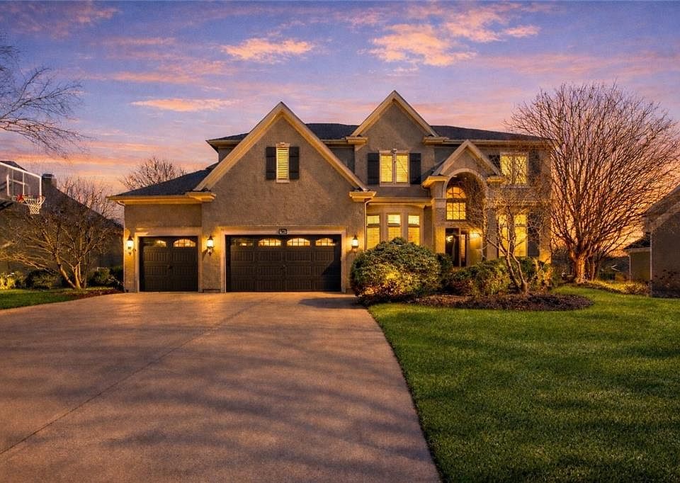 1st image of 14813 Rosewood Dr