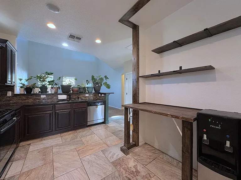 2068 Robert Minnie Pl — Photo 13