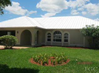 1802 SE 1st St, Cape Coral, FL 33990