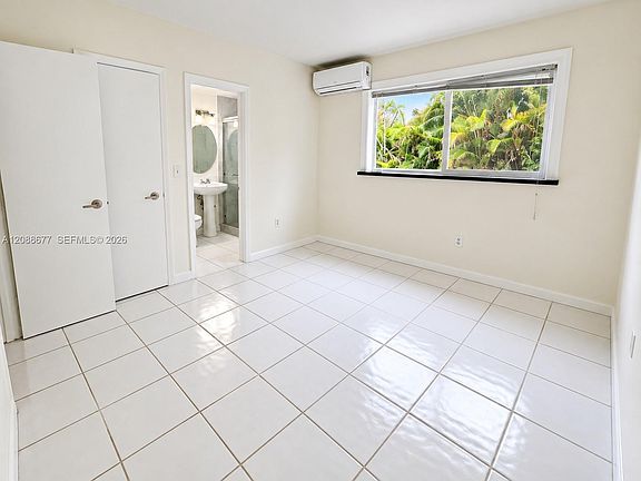 3rd image of 6310 SW 79th St APT 3
