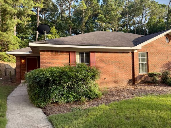 1121 Northwood Dr #1121