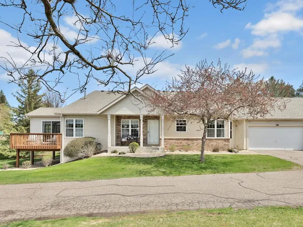 180 Wedgewood Dr, Saint Paul, MN 55115