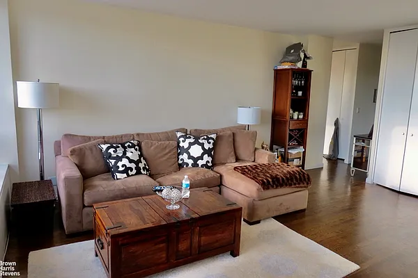 Rented by Brown Harris Stevens | media 11
