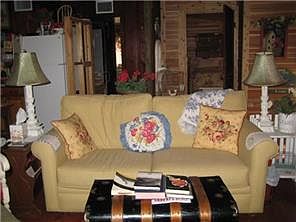 4th image of 101 Pebble Dr