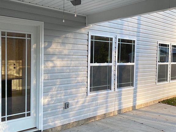 3rd image of 540 Timberwood Dr