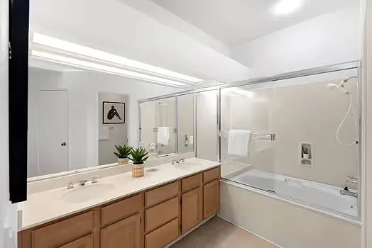 430 Galleria Dr — Photo 27