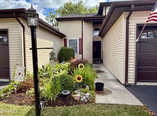 4 Gentry Lane, Queensbury, NY 12804