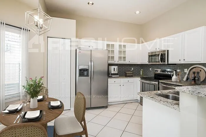 3589 Old Lighthouse Cir — Photo 3