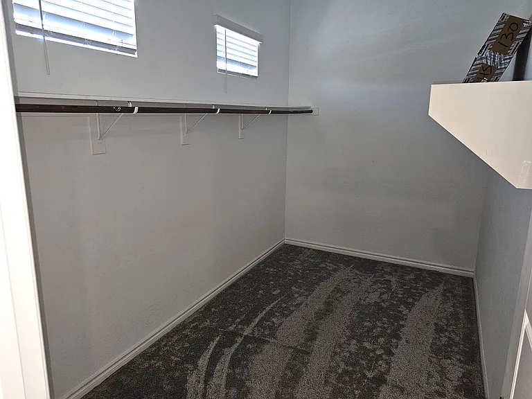 921 Mayfield Manor Ln — Photo 9