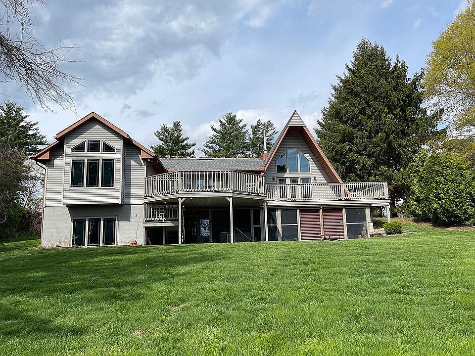 2nd image of 3310 Shad Dr W