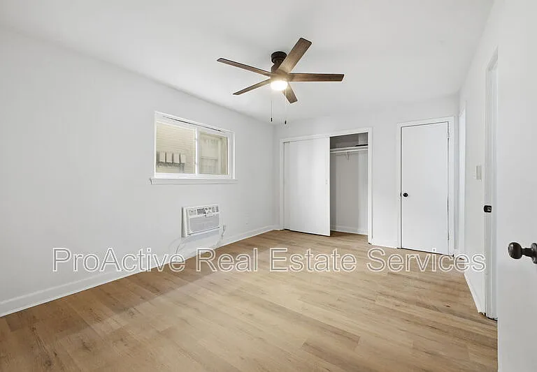 2065 E Ocean View Ave — Photo 11