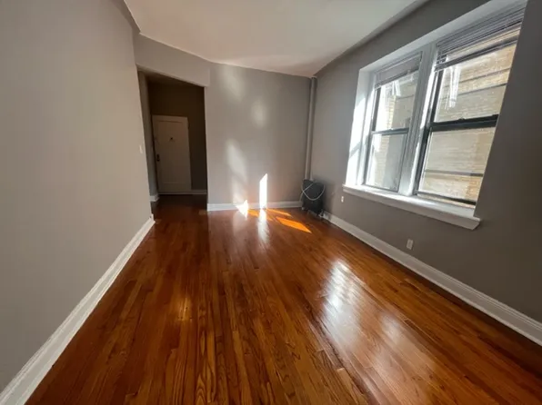 1500 Ocean Parkway image 1 of 5