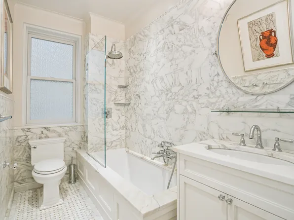 14 Sutton Place South image 6 of 8