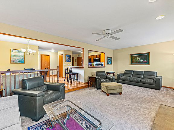 5th image of 615 Kresswood Dr #615