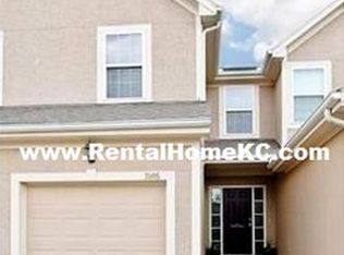 2005 Madison Dr, Bonner Springs, KS 66012