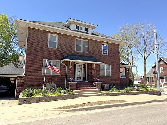 2nd image of 501 S Washington St