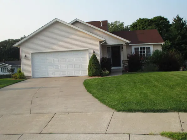 1707 Steff Ct SW, Wyoming, MI 49519