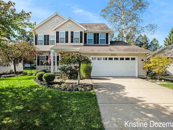3531 Breton Valley Dr SE, Kentwood, MI 49512