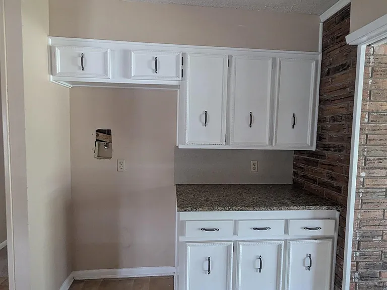 4811 Eldorado Dr — Photo 4