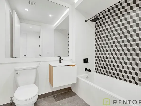 1875 Atlantic Avenue image 7 of 17