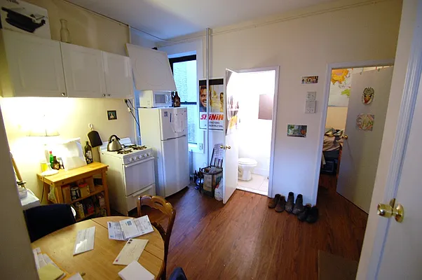 Rented by Bold New York | media 12