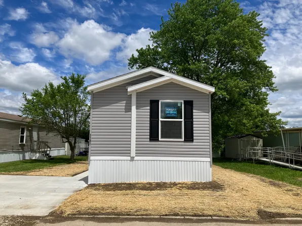 1181 Hawthorne Dr #1181, Brookfield, OH 44403