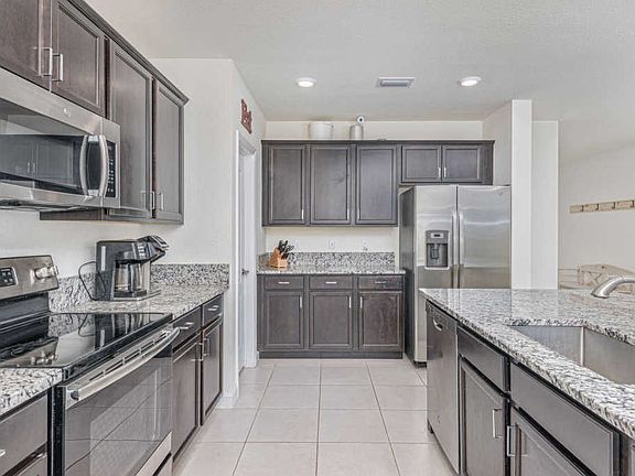 5th image of 4224 Birkdale Dr