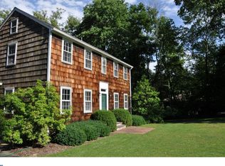 404 Oak St, Pennington, NJ 08534