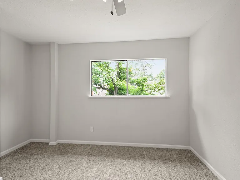 19511 Pine Echo Dr — Photo 21