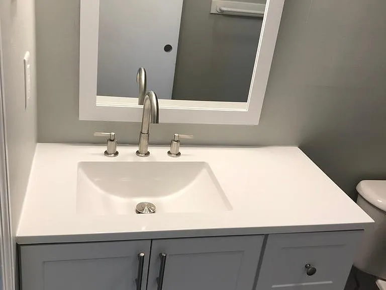 Upstairs full bath, updated vanity, hardware, mirror and light fixture