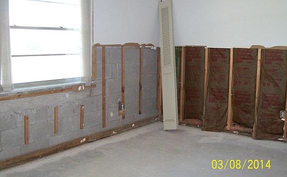5th image of 558 NW Cornell Ave