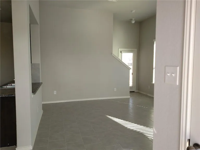 133 Flatland Trl — Photo 7