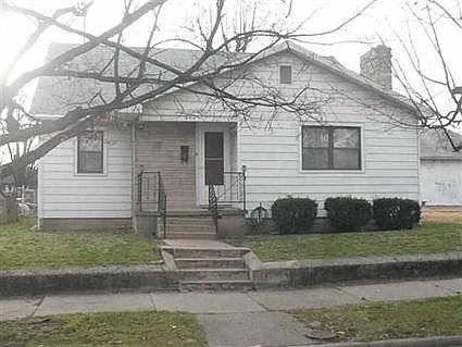 1st image of 415 Barnett St