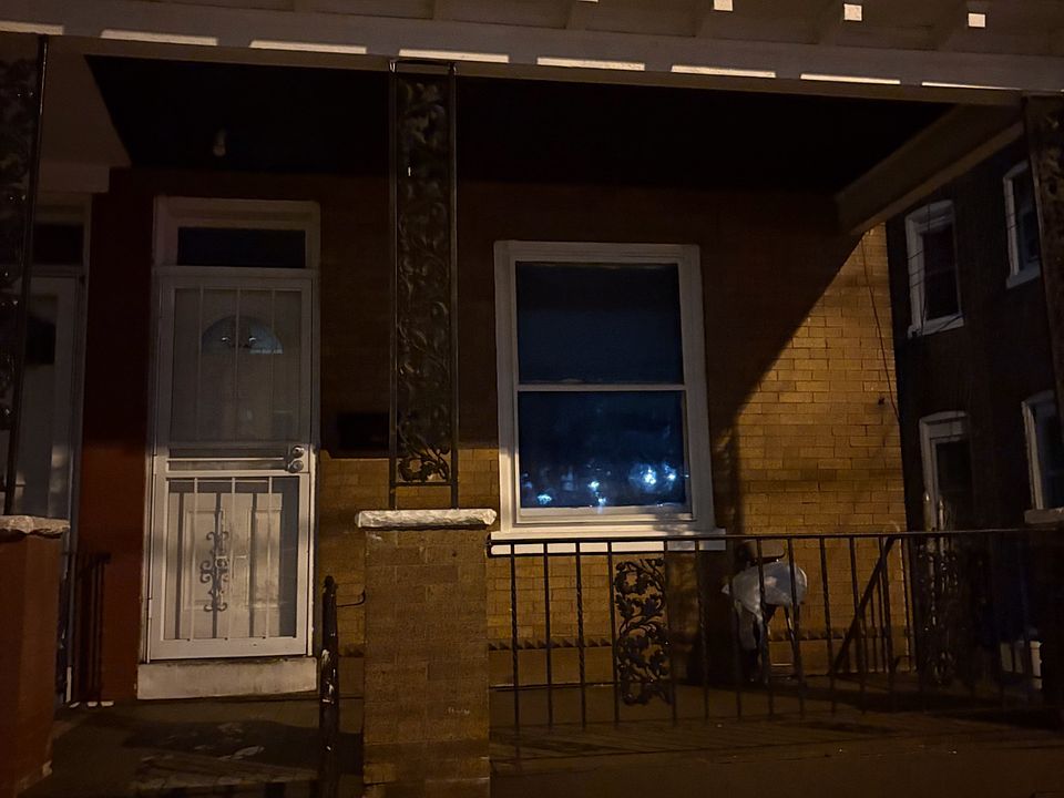 1st image of 225 Rosemont Ave