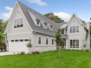 638 Gardner St, Wayzata, MN 55391