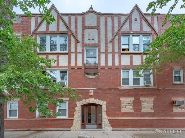 5202 W Schubert Ave #3, Chicago, IL 60639