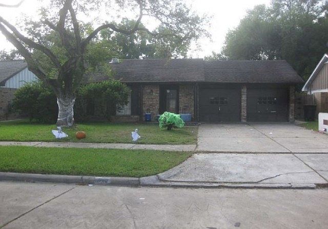 1st image of 238 Whitehall Dr