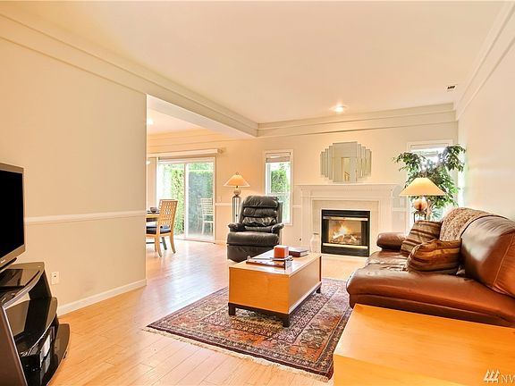 4th image of 13277 NE 183rd St #13277