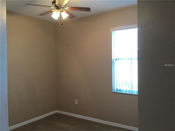 5th image of 539 Woodford Dr