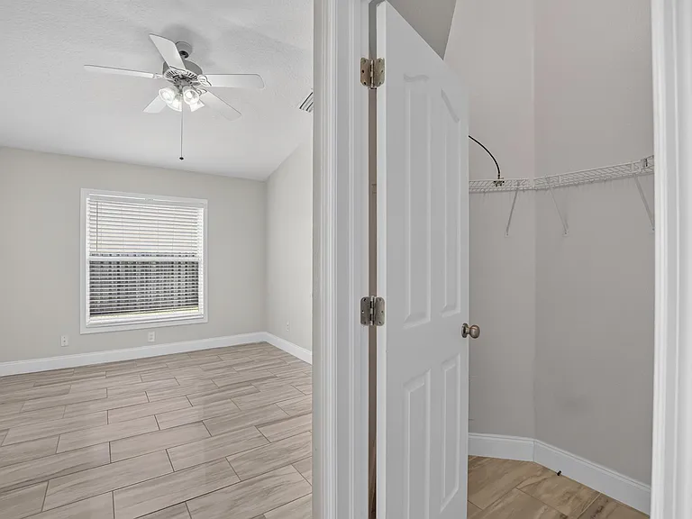 1434 Hatcher Loop Dr — Photo 32