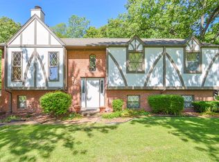 13 Venus Dr, Belleville, IL