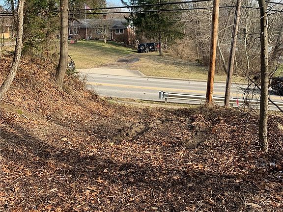 3rd image of 8598 Broadview Rd