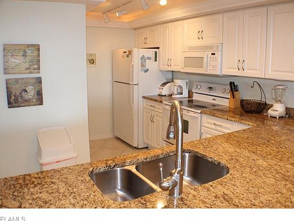 4th image of 1299 Middle Gulf Dr Unit 151