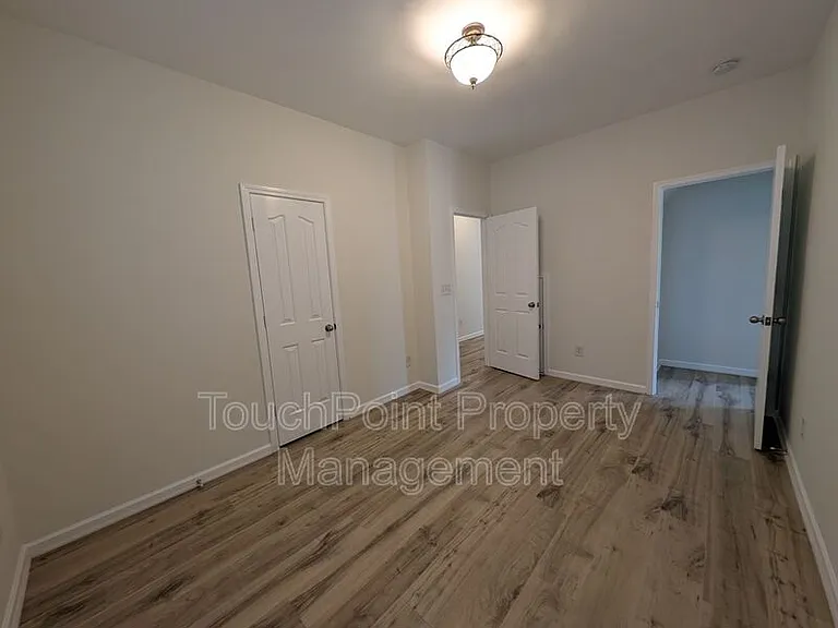 2009 City Lights Dr — Photo 14
