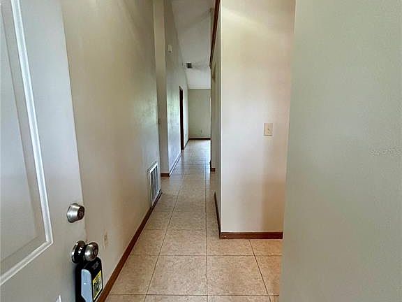 3rd image of 63 Ivy Ln